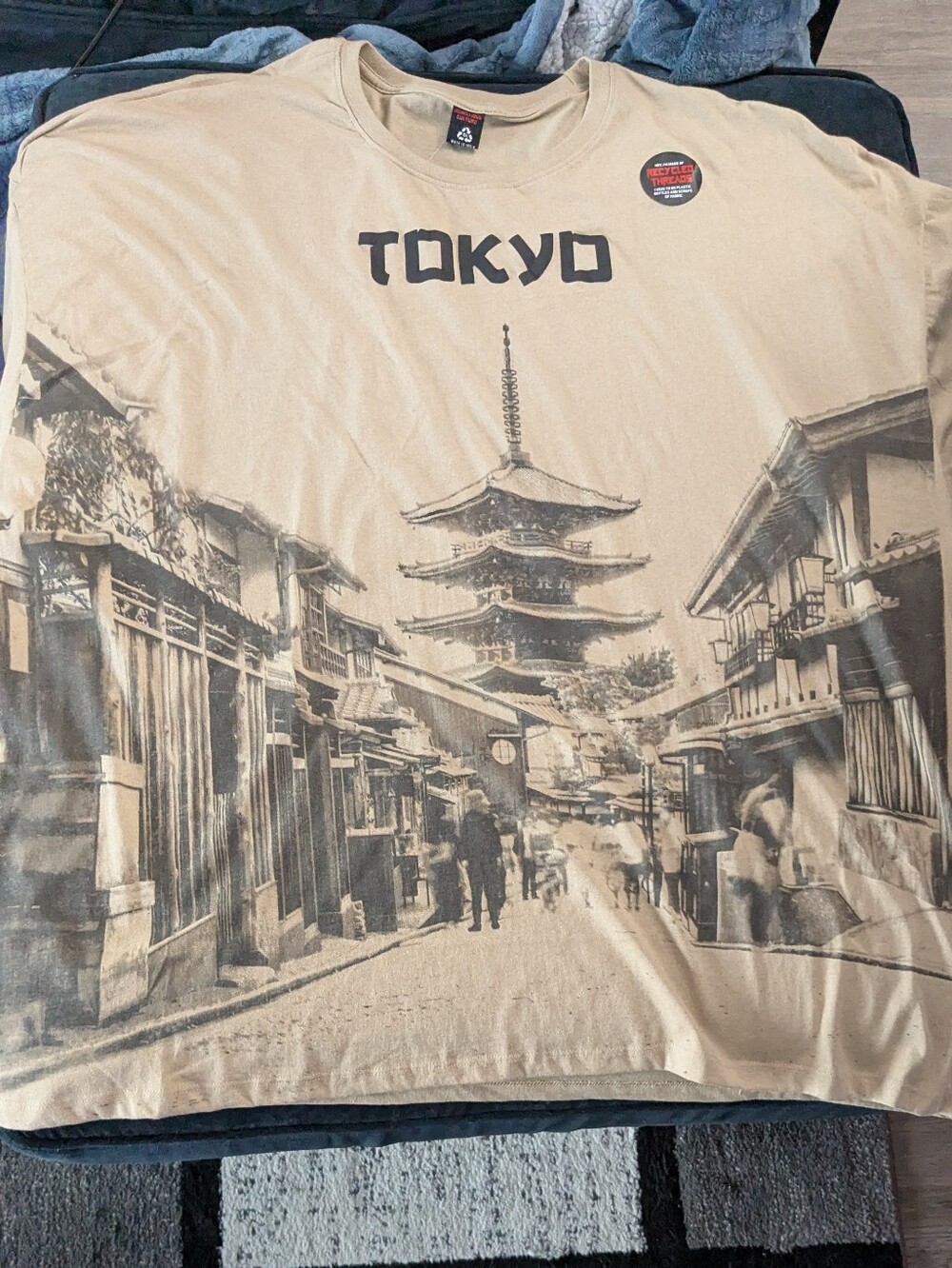 NWT! Rebellious Culture Beige Tokyo Graphic Shirt Size 5X
